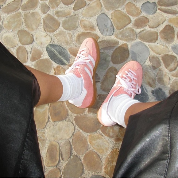 Adidas pink gazelle - Picture 11 of 16